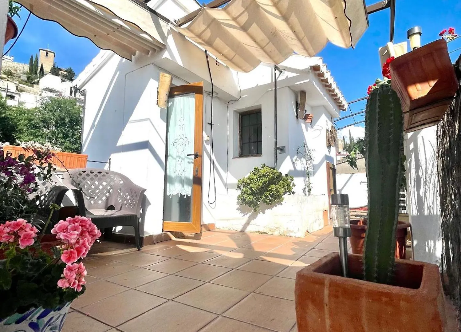 Rum i privatbostad Habitacion Cama De Matrimonio Con Bano Privado Granada Spanien